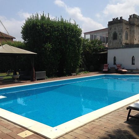 קאסקינה Villa Guelfi מראה חיצוני תמונה